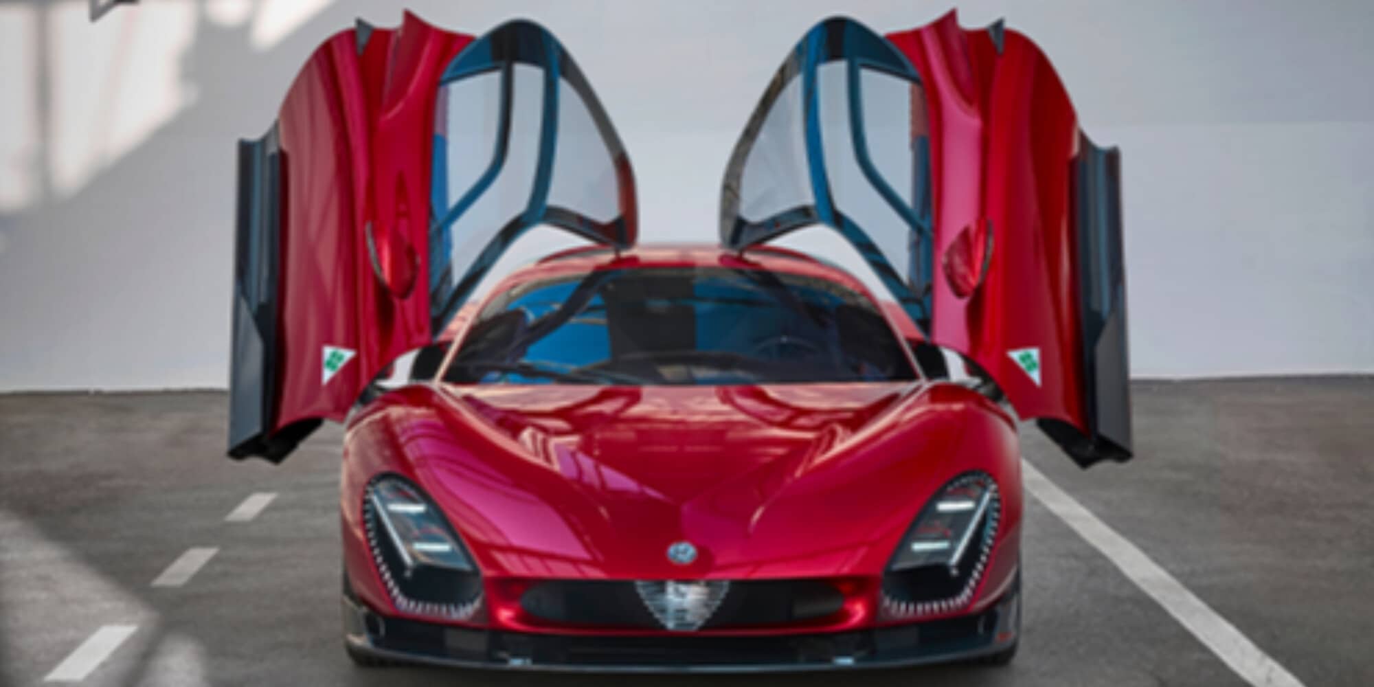 Alfa Romeo inaugura il “33 Stradale Day”: il giorno speciale del Biscione