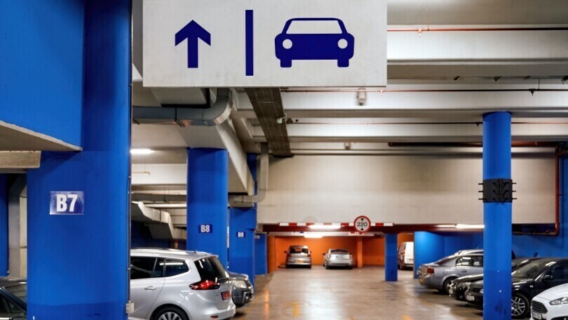 Per gli italiani i parcheggi sono una priorità, e li prenotano in largo anticipo