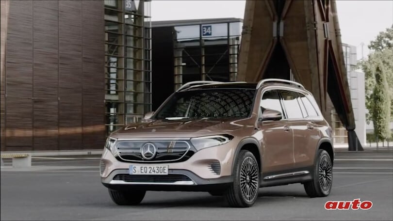 Mercedes EQB, il test su strada del Suv elettrico premium