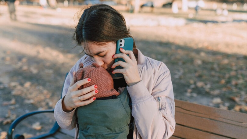 Quanto è difficile essere una mamma lavoratrice in Italia?