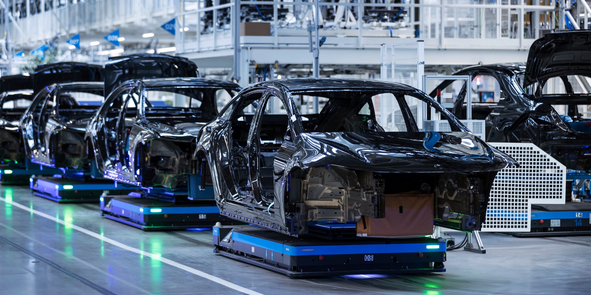 Mercedes, operai favorevoli a posticipare l'addio ai motori endotermici