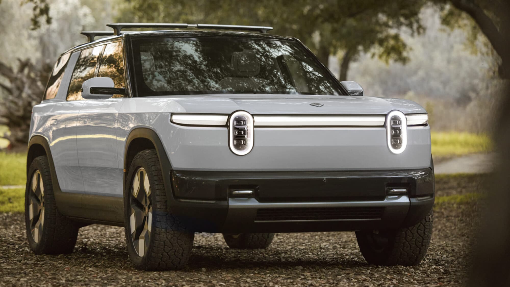 Rivian, tre nuovi Suv elettrici con R2, R3 e R3X