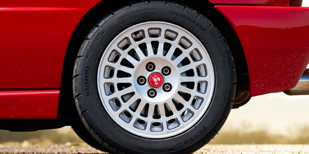 In vendita una particolare Lancia Delta Integrale Evoluzione del 1992