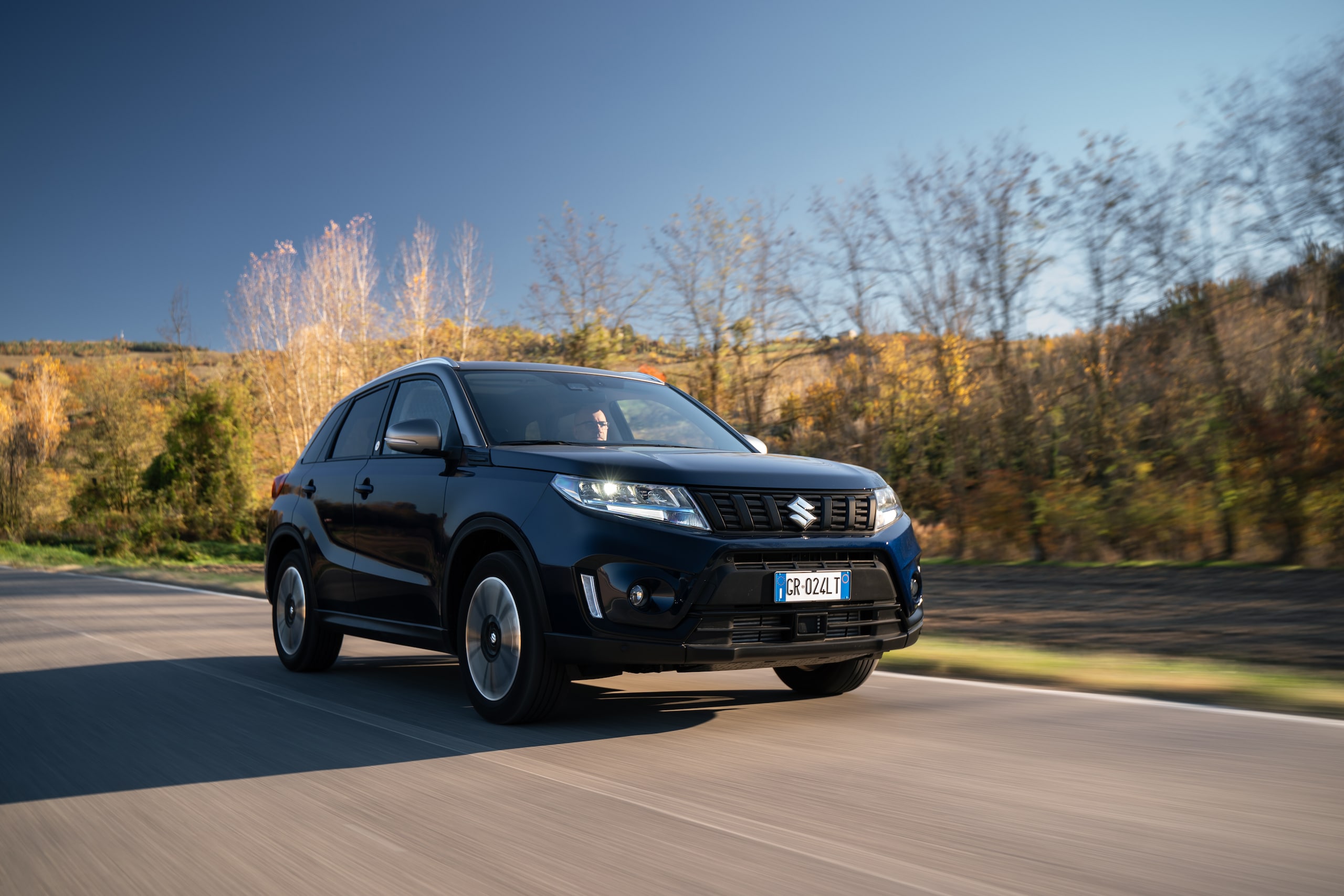 Suzuki Vitara Yoru, blu come la notte