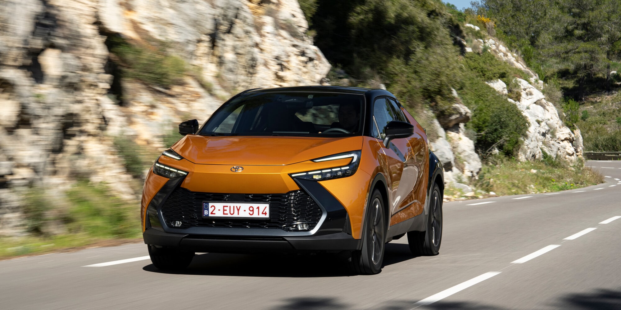 Toyota C-HR 2024 PHEV, la prova dell’ibrida plug-in