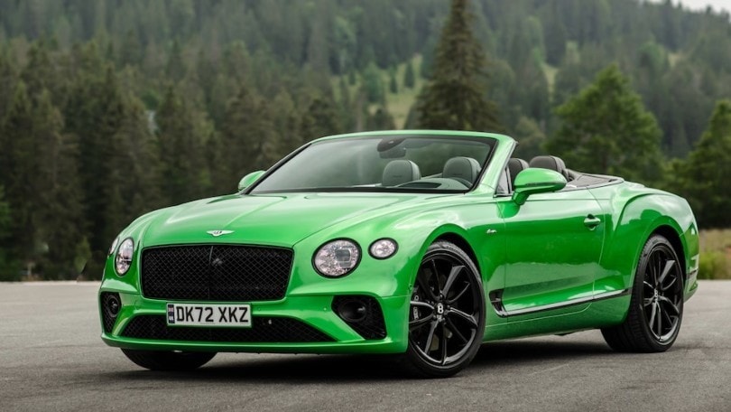 Bentley, il lancio della prima auto elettrica slitterà di due anni