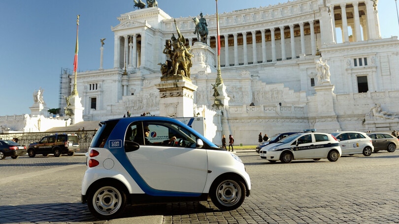 Roma non è più un paese per smart fortwo? La corsa dei prezzi