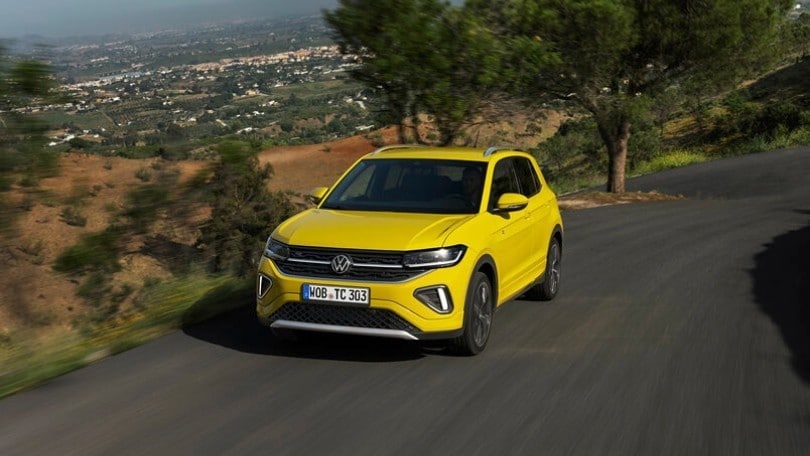 Volkswagen T-Cross, il Suv compatto si trasforma