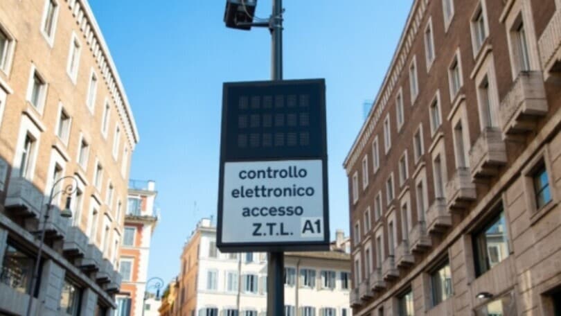 Viaggiare in Italia senza problemi con le ZTL: tutti i consigli utili