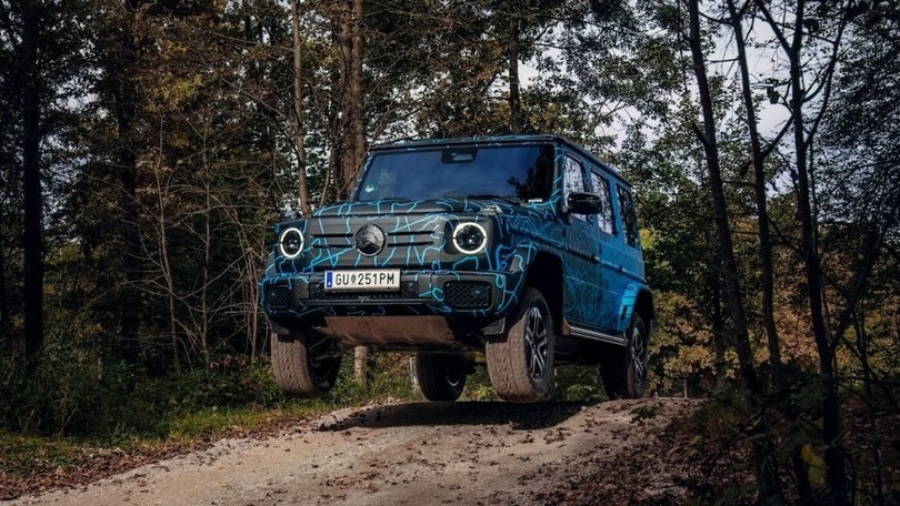 Mercedes, al Salone di Pechino debuttano Classe G elettrica e AMG GT 63