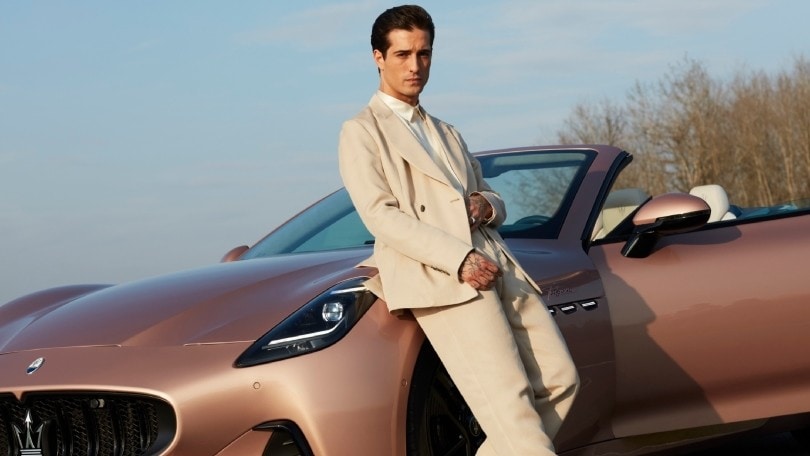 Maserati, la gamma elettrica Folgore svelata col volto di Damiano David