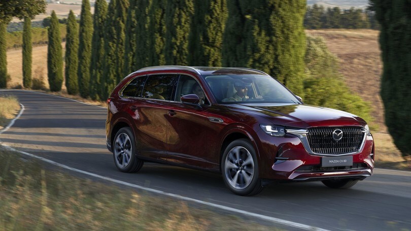 La nuova Mazda CX-80
