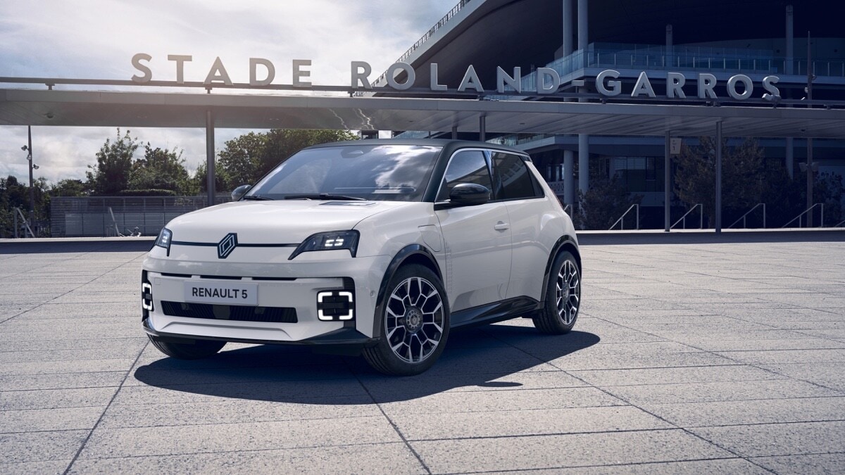 Renault 5 Roland Garros, l'edizione speciale in anteprima a Parigi