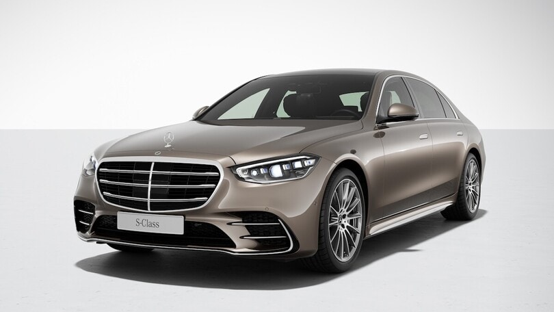 Mercedes Classe S 2024, ora cambia corsia da sola