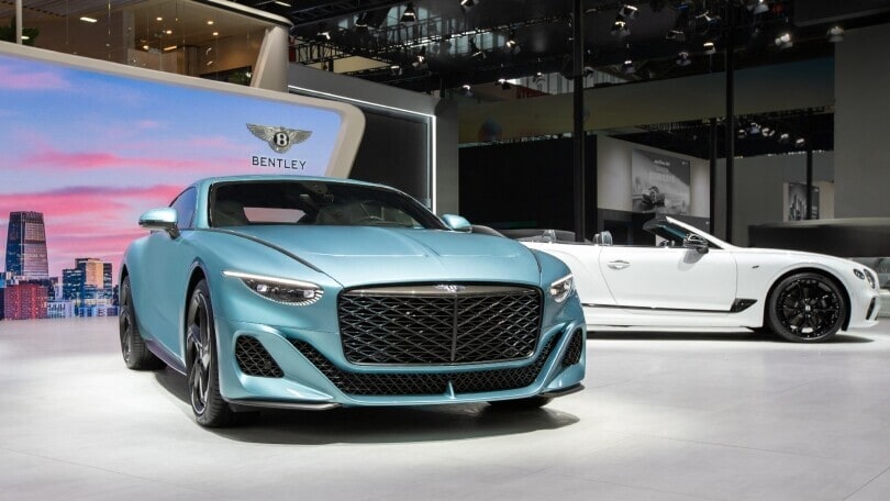 Bentley ad Auto China 2024: la collezione extra lusso "su misura"