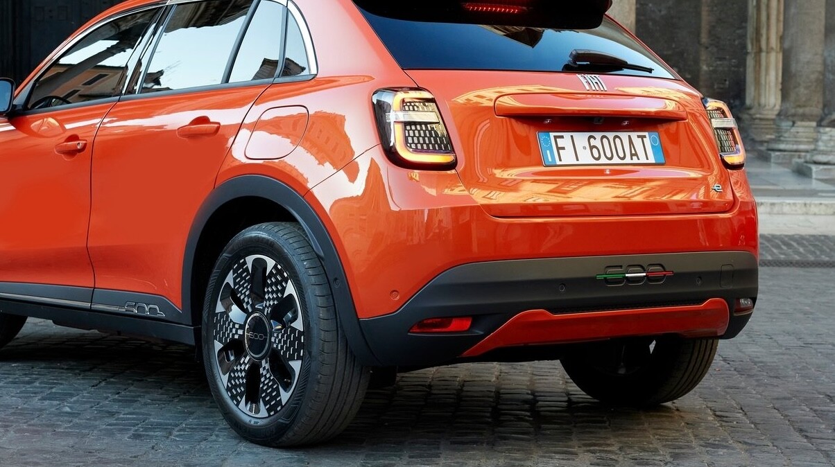 Fiat 600 come la Topolino: rinuncia al tricolore il Suv Made in Poland