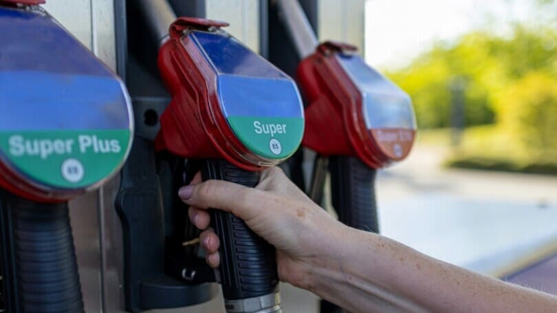 Caro carburanti: benzina e Diesel in ribasso