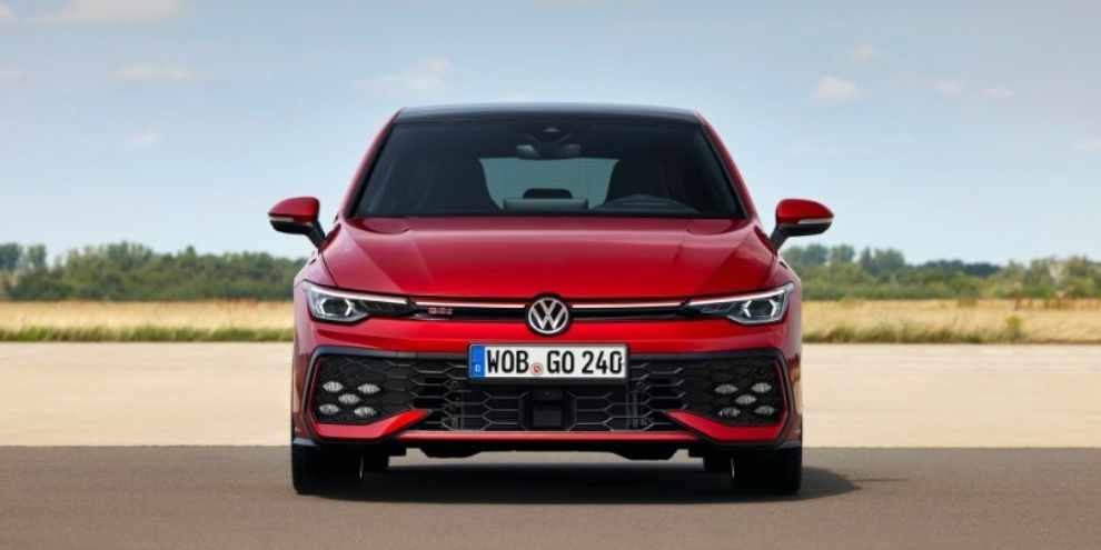 Volkswagen Golf GTI, le ordinazioni prendono il via