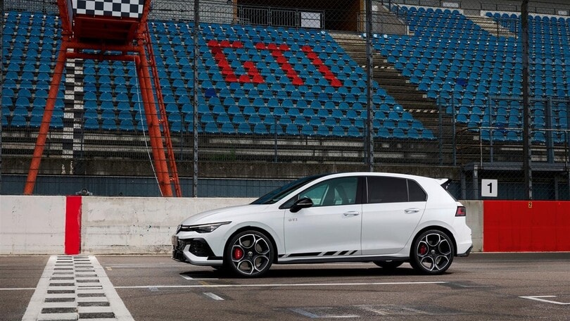 Volkswagen Golf GTI Clubsport, oltre la GTI, ma...
