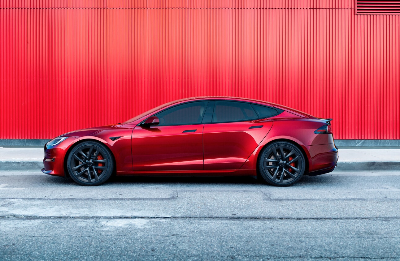 Flop Tesla: Elon Musk costretto a richiamare 125mila auto