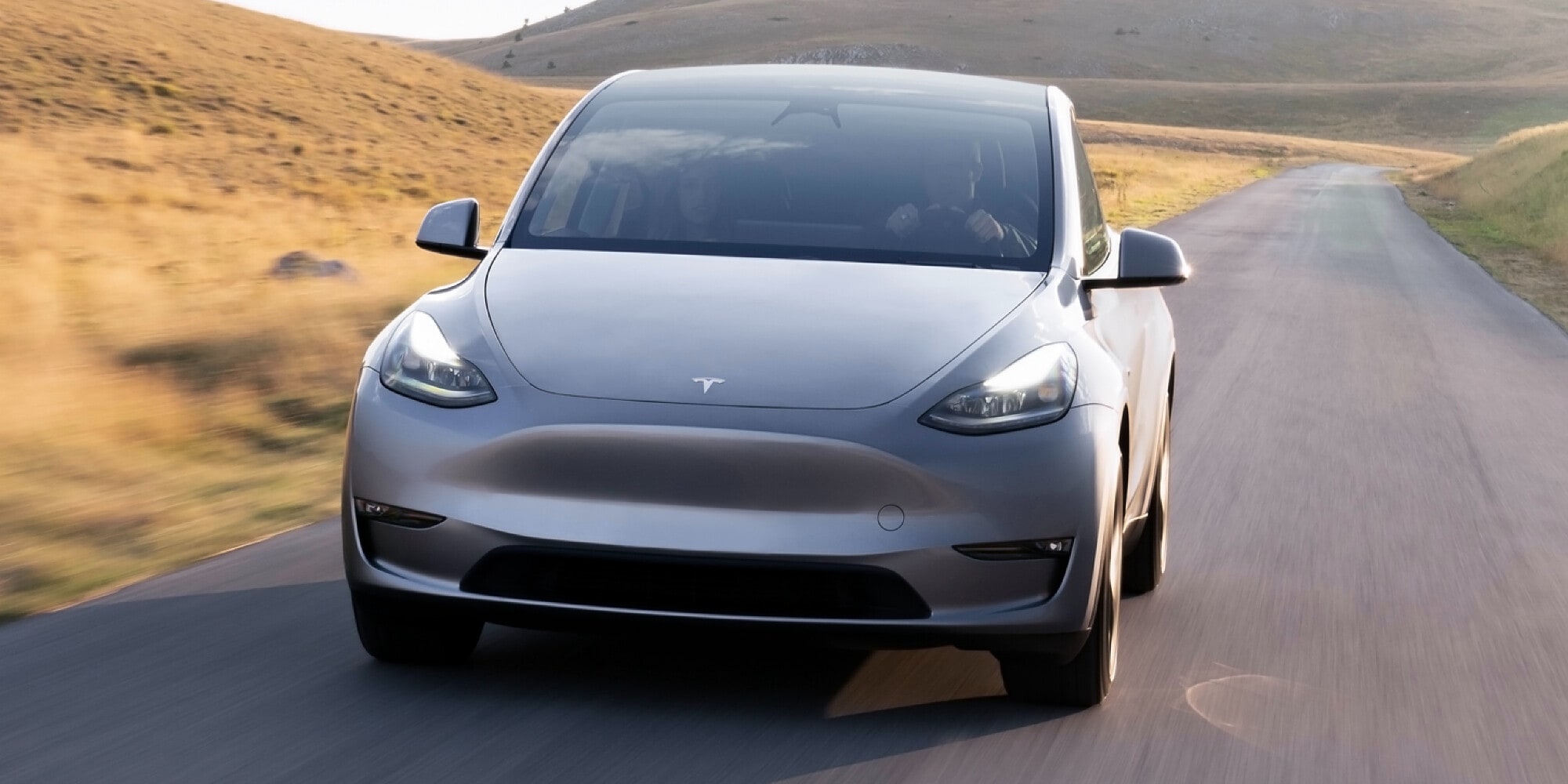 Tesla Model Y, restyling non prima del 2025, parola di Elon Musk