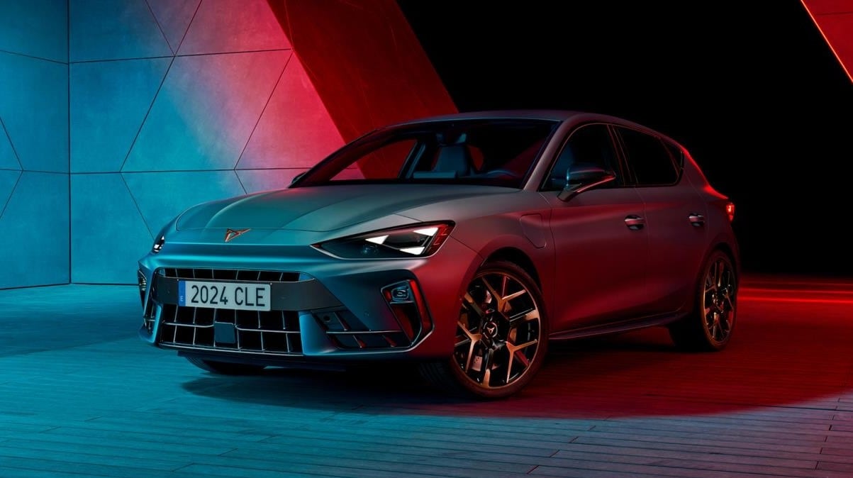 Cupra Leon restyling: i prezzi della Hybrid, Diesel e Sportstourer