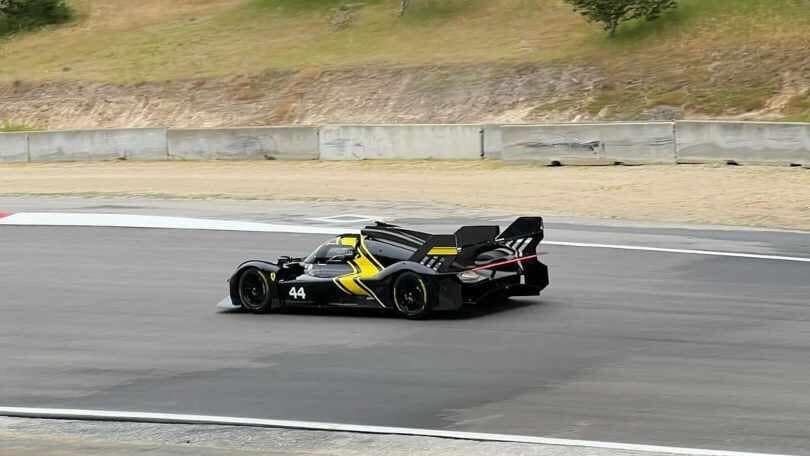 Potrebbe essere proprio lei la Ferrari 499P Modificata di Hamilton