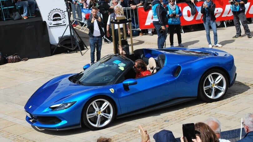 Le Mans, le auto della parata