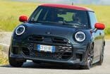 Nuova Mini Cooper S, la prova della sportiva tascabile