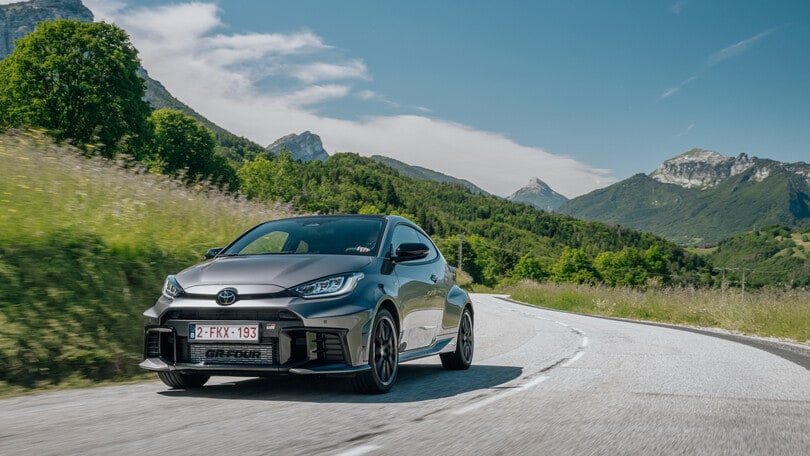Toyot GR Yaris 2024, prova su strada e in pista