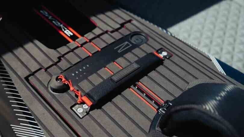 Brabus Shadow Jetboard