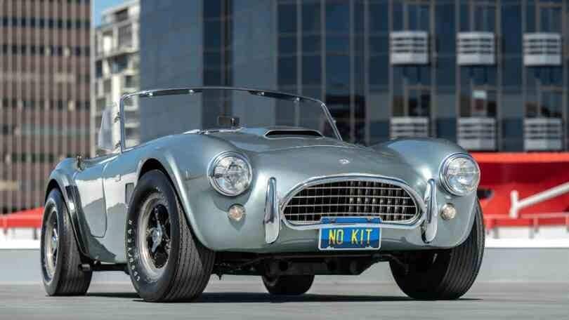 Una Shelby 289 Cobra è all'asta e ha alle spalle una storia unica