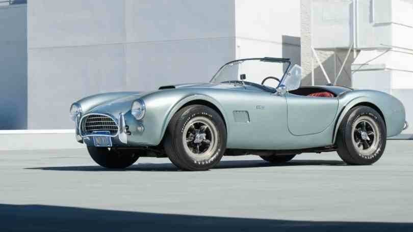 Una leggendaria Shelby Cobra 289 arriva all'asta