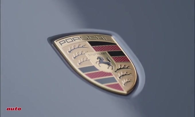 Porsche 911 GTS, ibrida ma con 541 cavalli