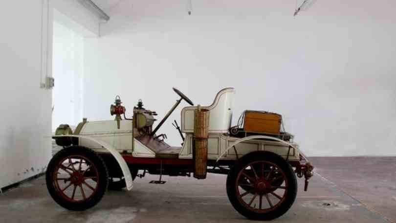 Un pezzo di storia all'asta: ecco la Ceirano De-Dion Bouton del 1903