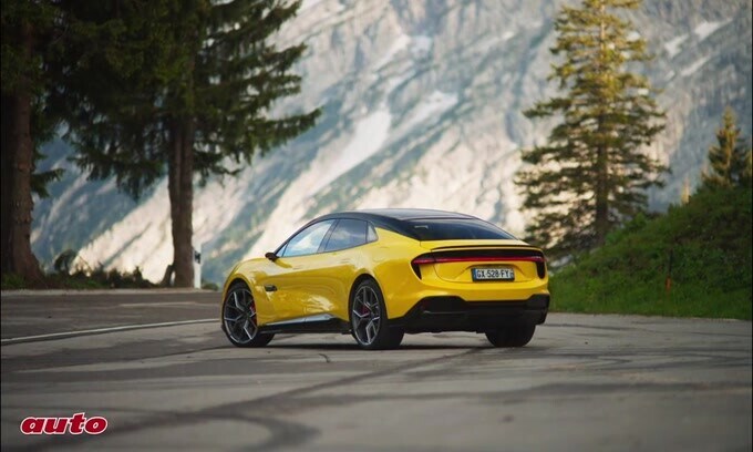 Lotus Emeya, la prova