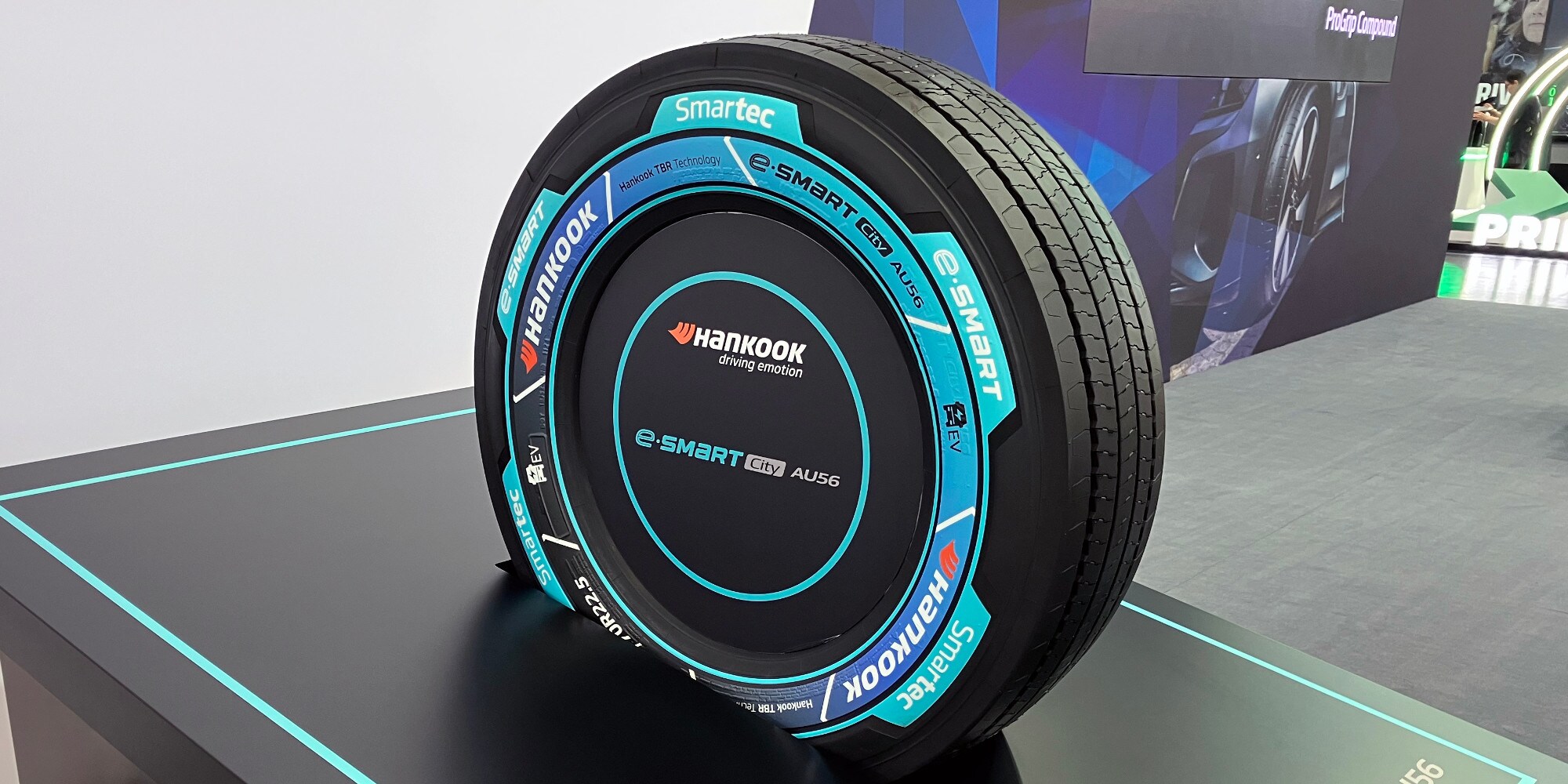 Hankook lancia il primo pneumatico dedicato ai bus elettrici