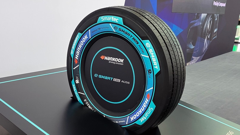 Hankook lancia il primo pneumatico dedicato ai bus elettrici