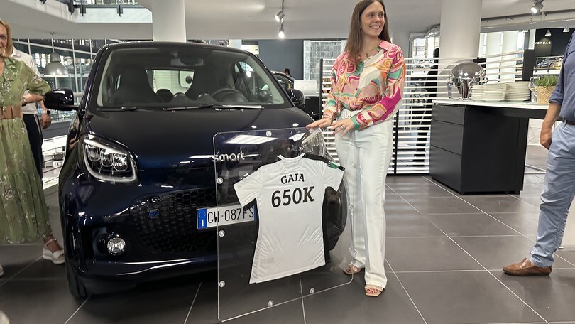 Smart fortwo, la consegna dell'ultimo esemplare a Milano