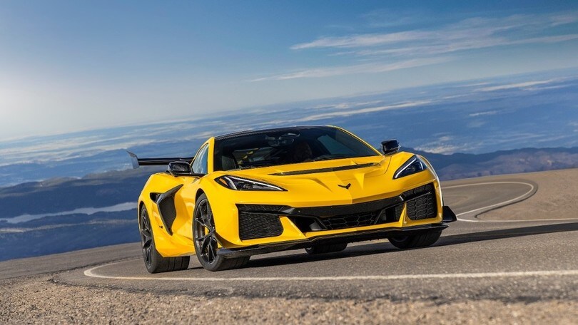 Corvette ZR1 2025, turbo e non solo: potenza da hypercar