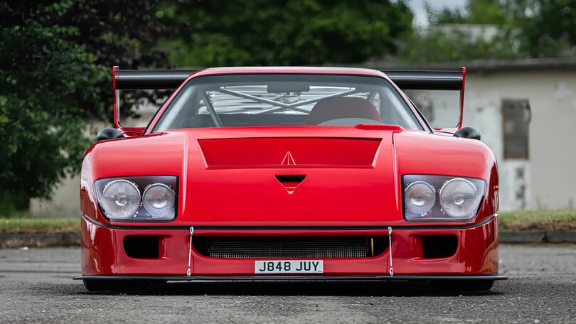 La Ferrari F40 V12 di Simpson Motorsport