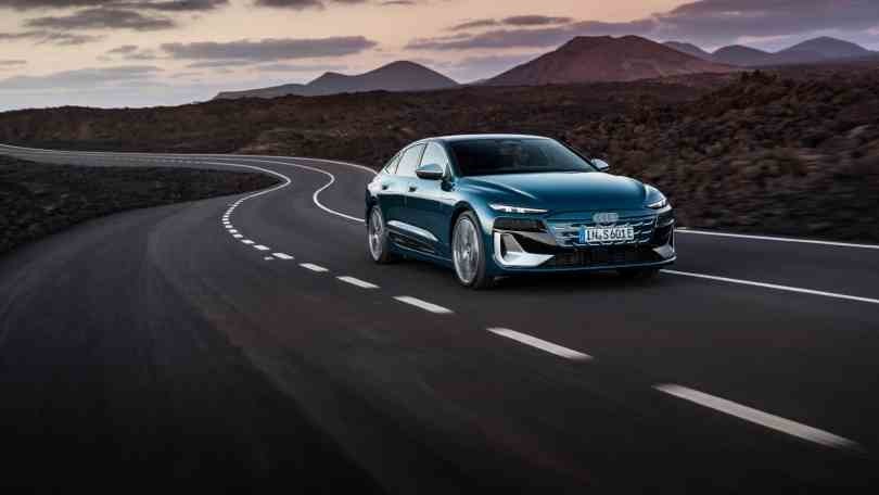 Nuova Audi S6 Sportback e-tron