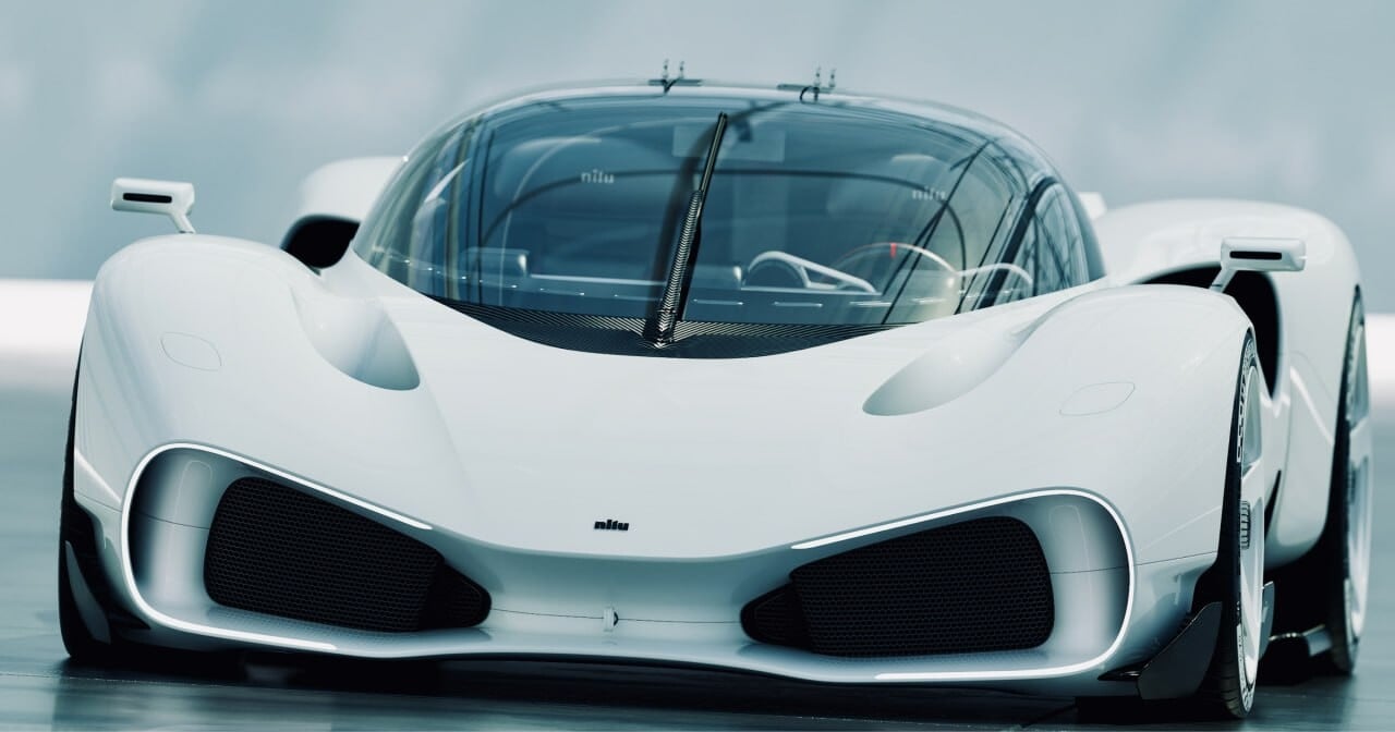V12 aspirato e cambio manuale: a Monterey la supercar vecchia scuola