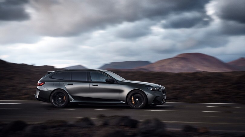 BMW M5 Touring 2024