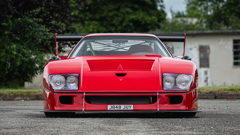 Ferrari, all'asta l'unica F40 col V12: costa incredibilmente poco