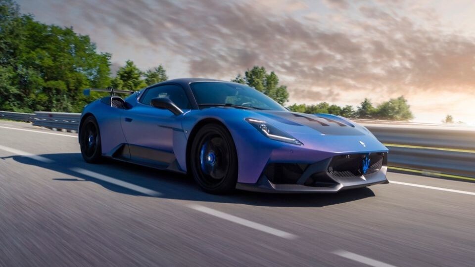 Maserati MC20 GT2 Stradale, la supercar modenese alza l'asticella