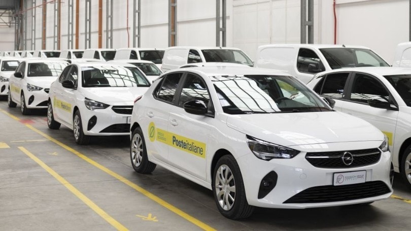 Poste Italiane saluta Stellantis: niente più partnership per le flotte d'auto