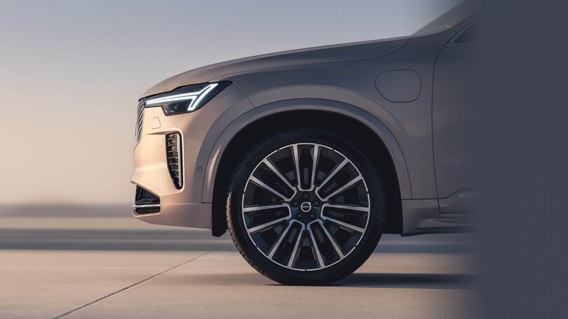 Volvo XC90, foto ufficiali della terza generazione