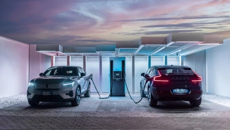 Volvo fa dietrofront: non produrrà solo auto elettriche entro il 2030