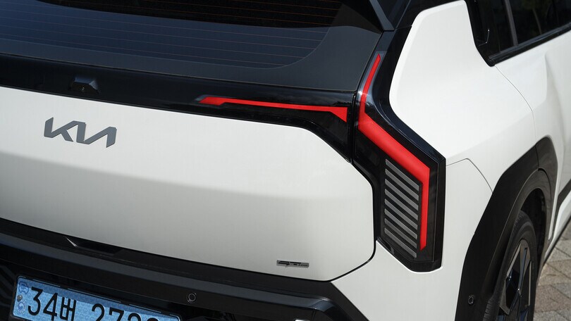 Kia EV3, com'è fatta la nuova elettrica tecnologica coreana